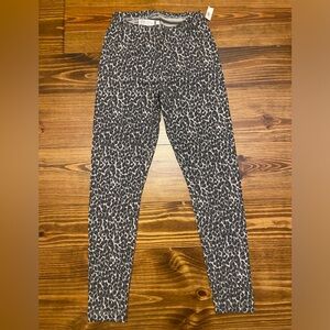 OLD NAVY Leggings, New With Tags, Cheetah Print, Size Small